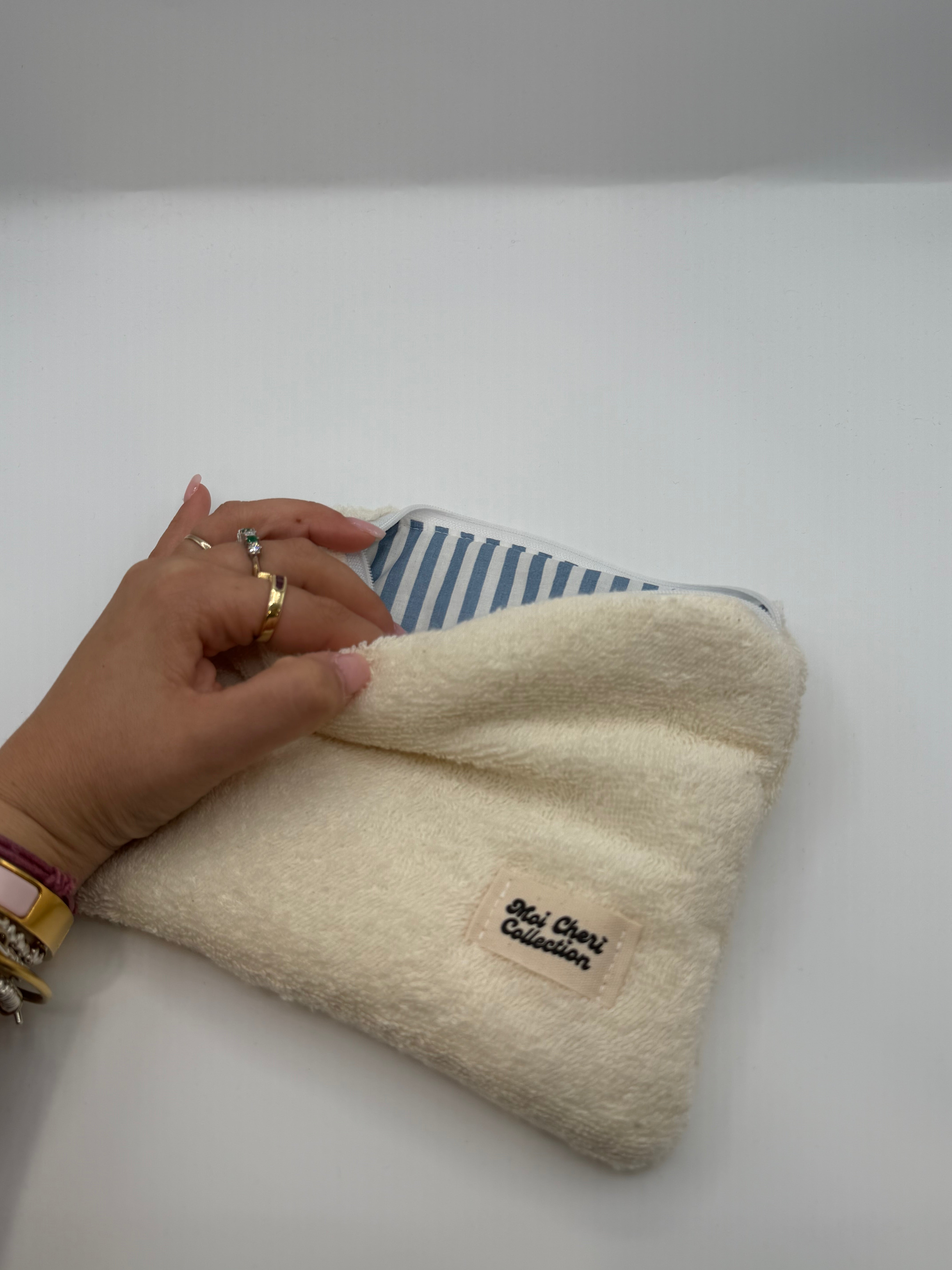 READY TO SHIP - MISURA FLAT