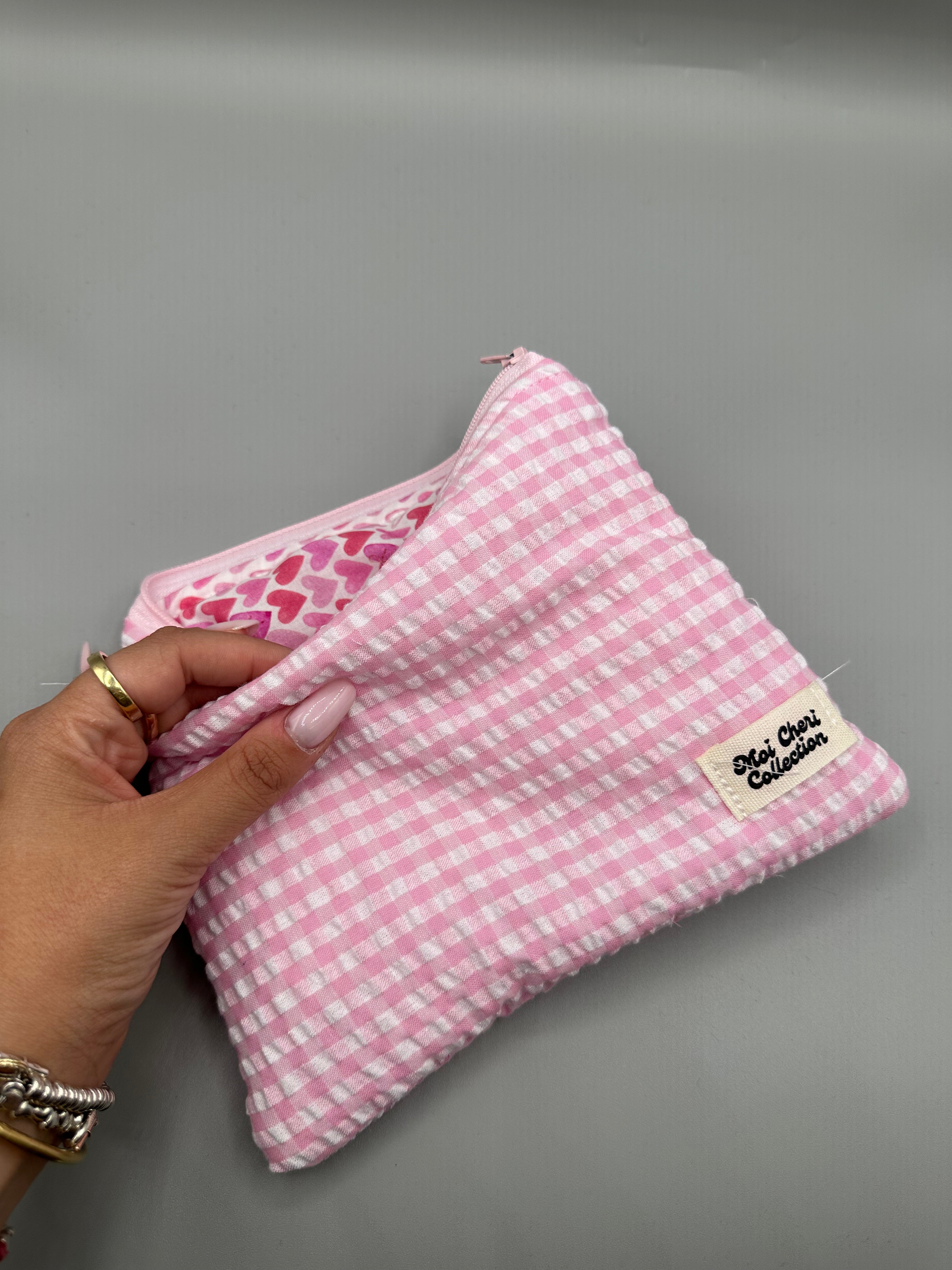 Soft case ready to ship - FLAT SIZE