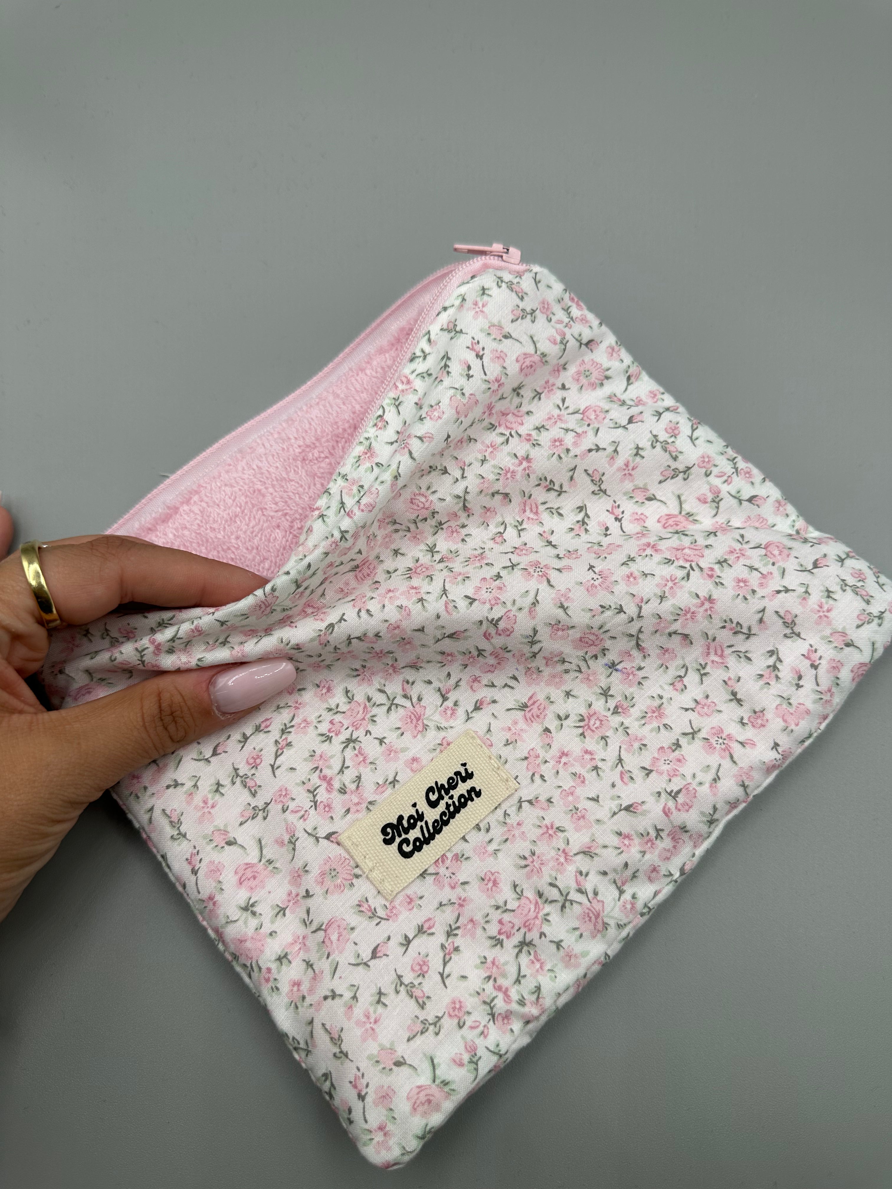Soft case ready to ship - FLAT SIZE
