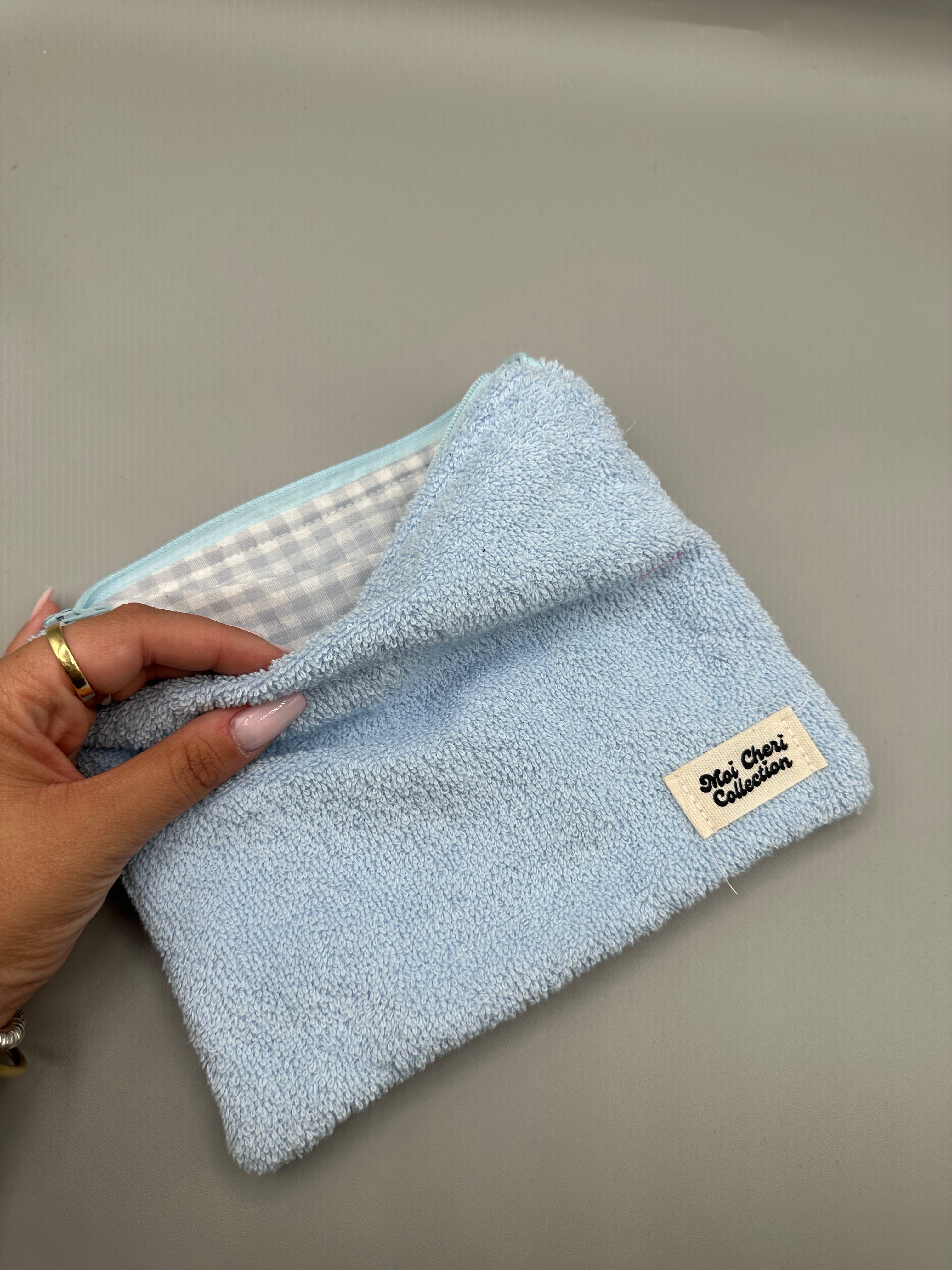 Soft case ready to ship - FLAT SIZE