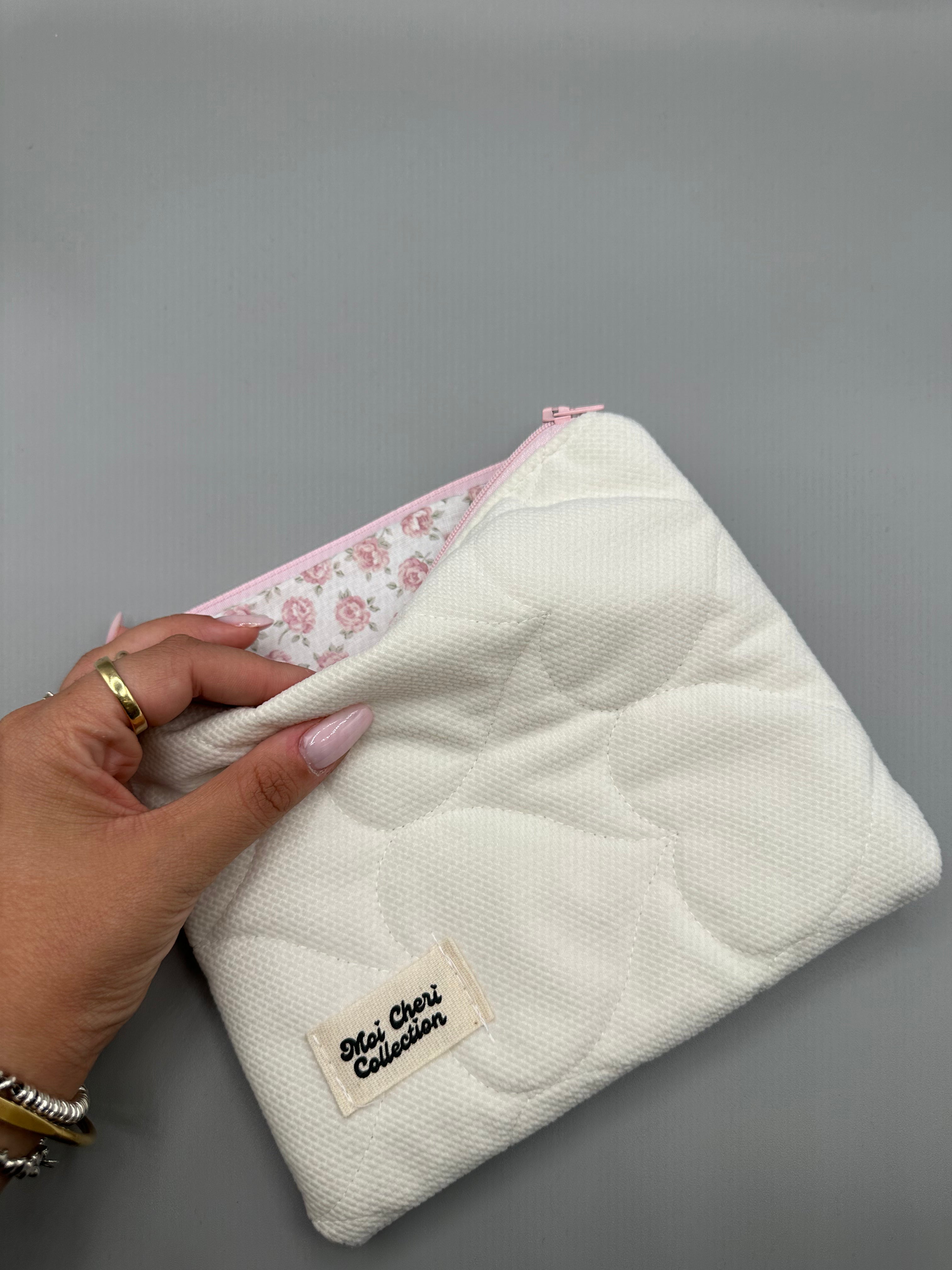 Soft case ready to ship - FLAT SIZE