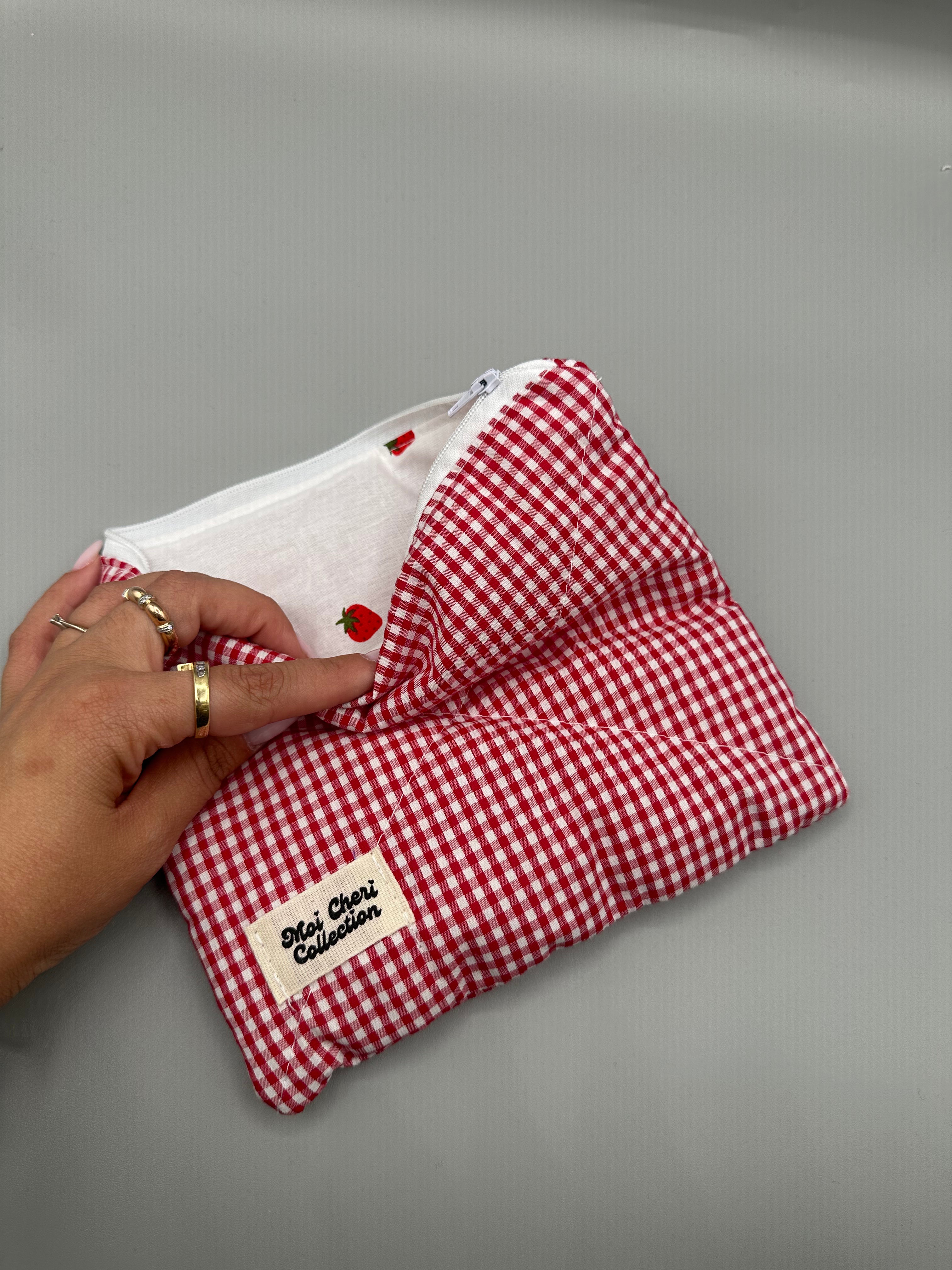 Soft case ready to ship - FLAT SIZE