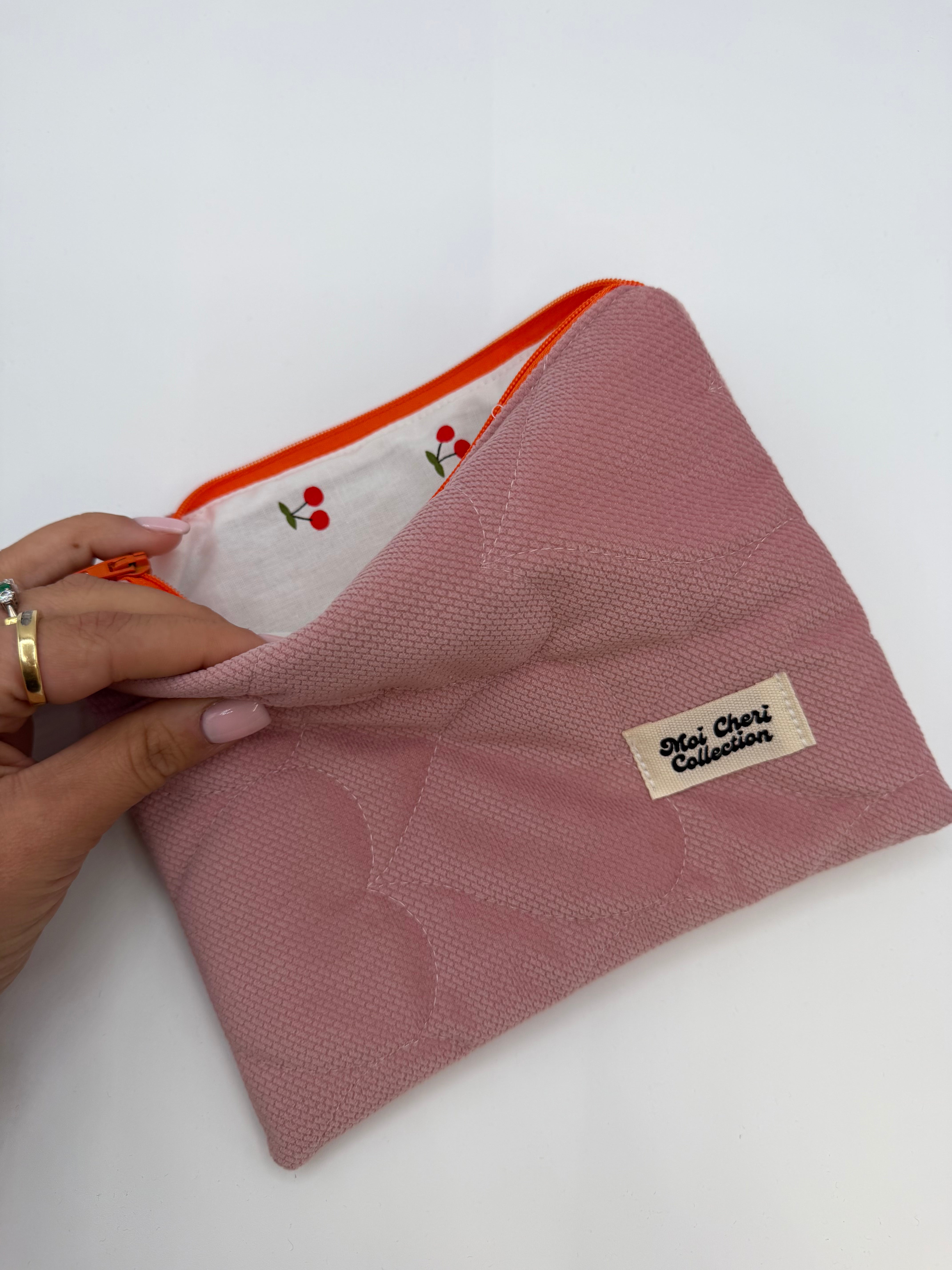 Soft case ready to ship - FLAT SIZE