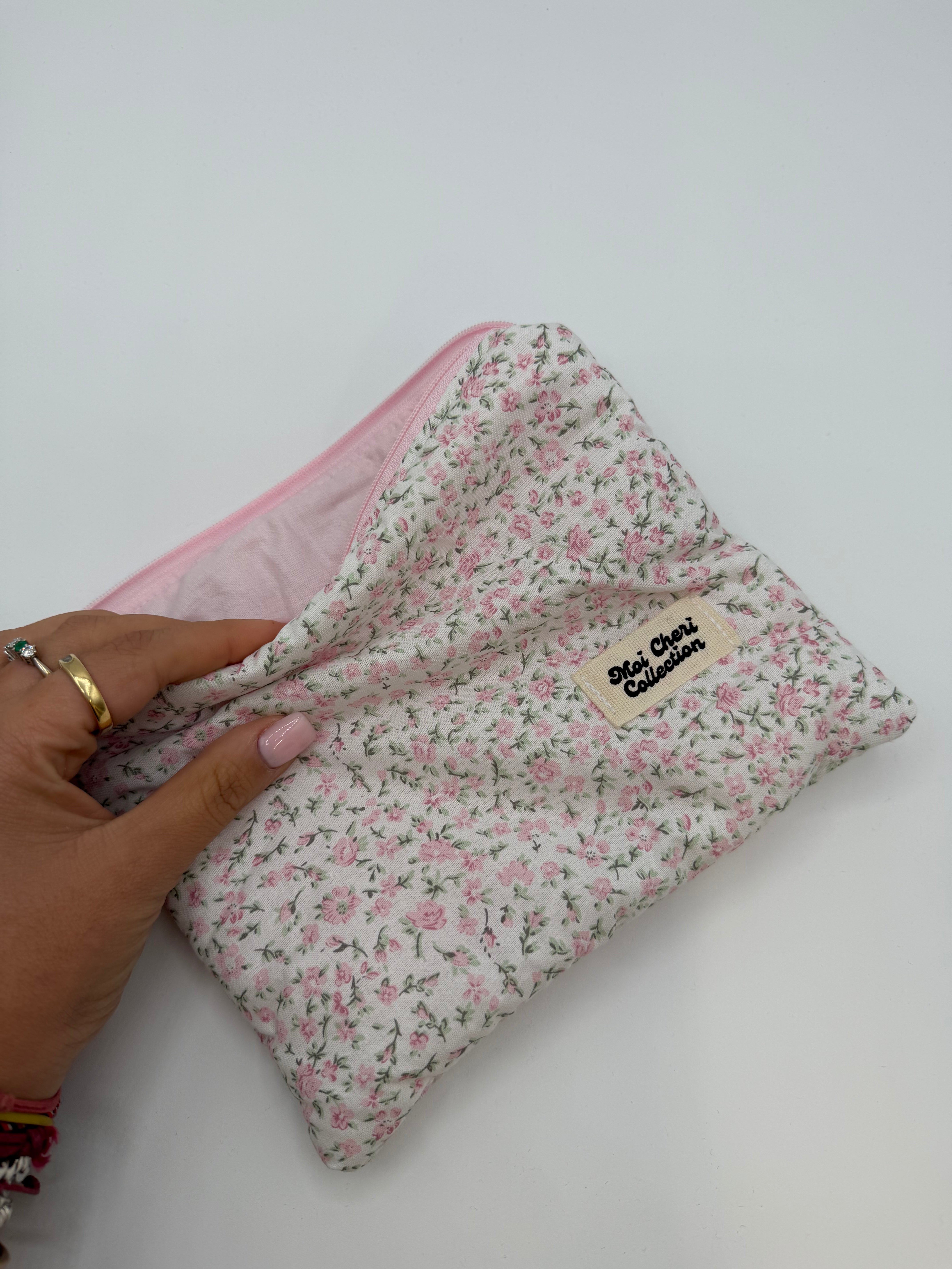 Soft case ready to ship - FLAT SIZE