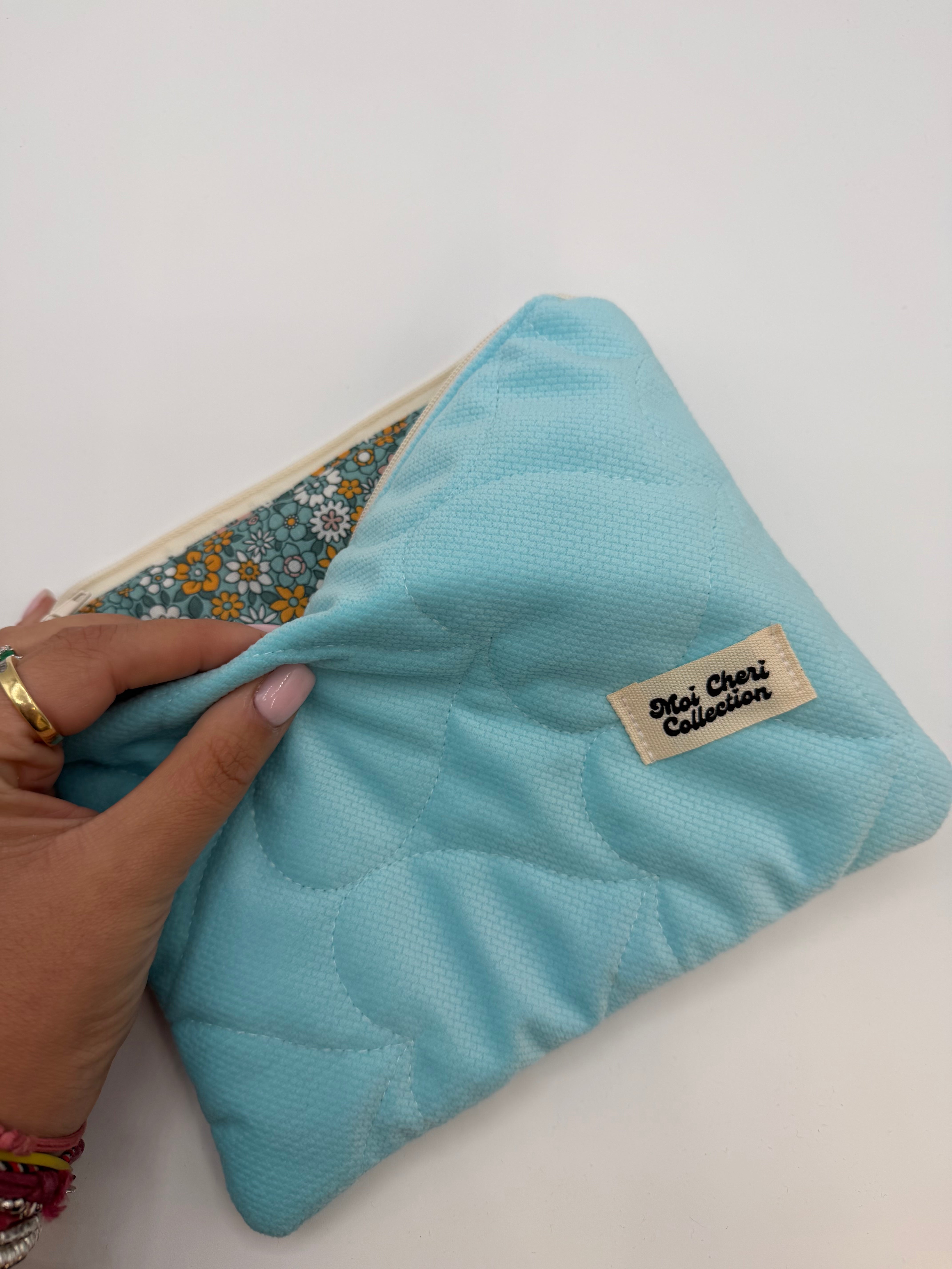 Soft case ready to ship - FLAT SIZE