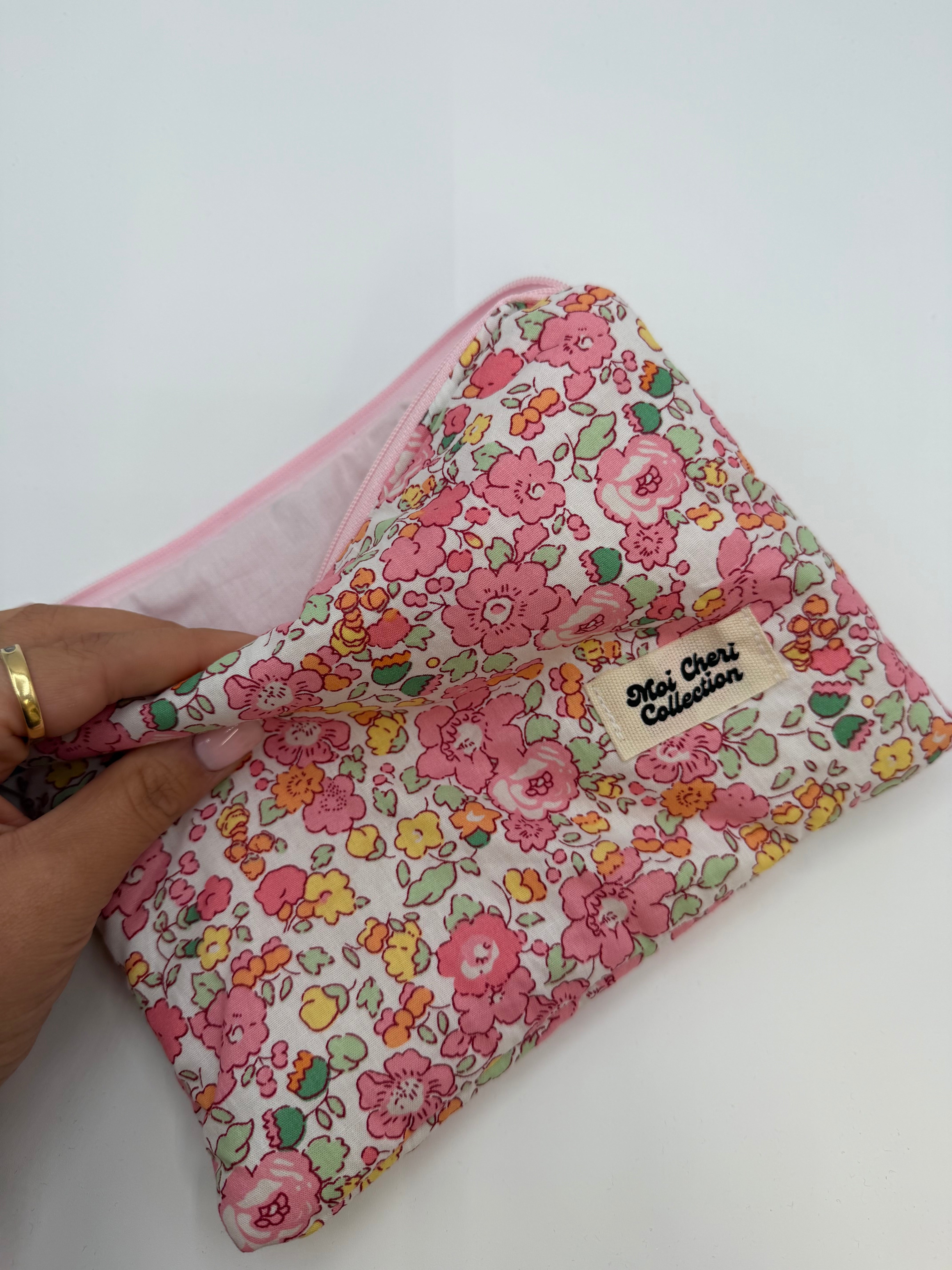 Soft case ready to ship - FLAT SIZE