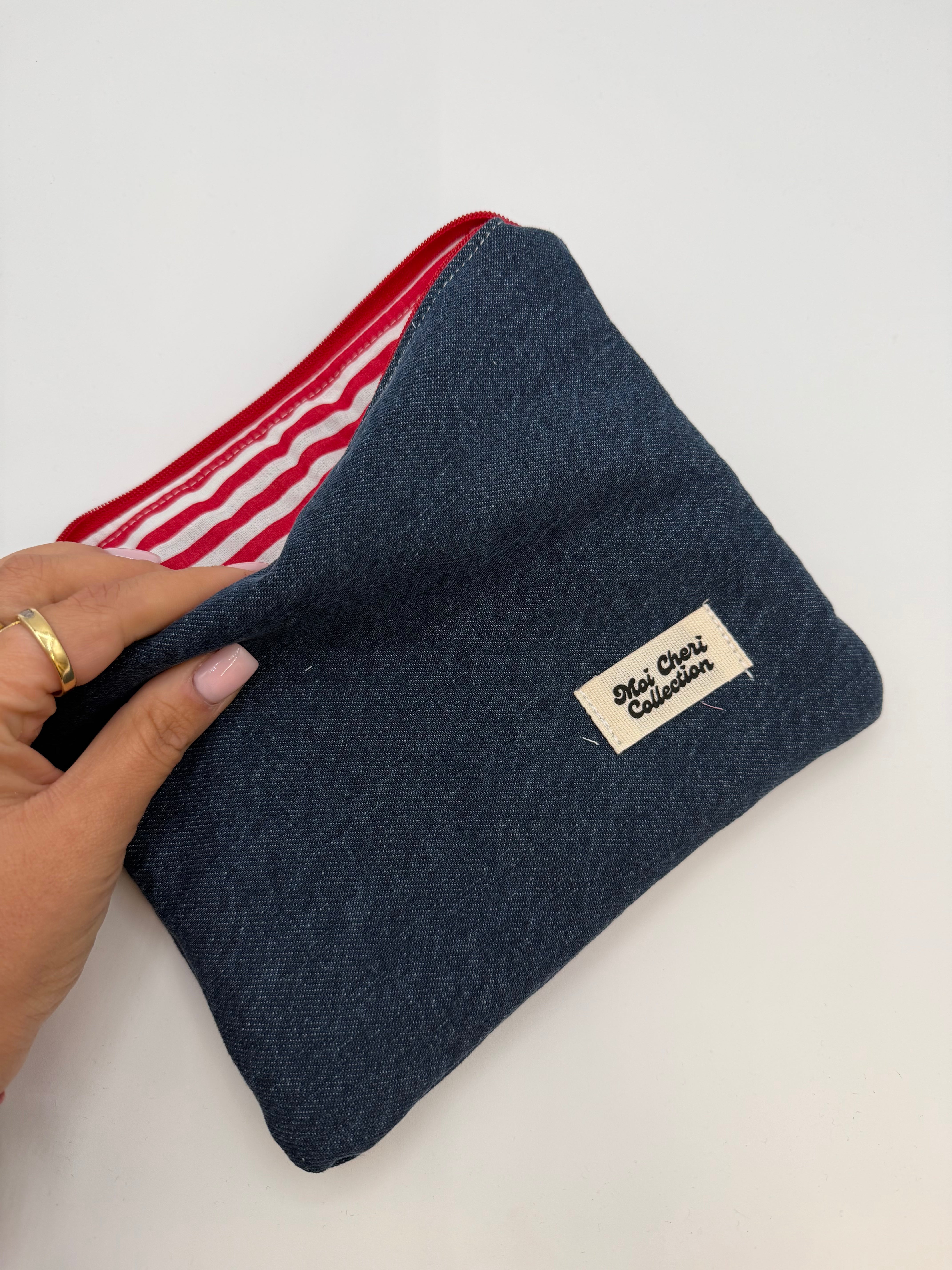 Soft case ready to ship - FLAT SIZE