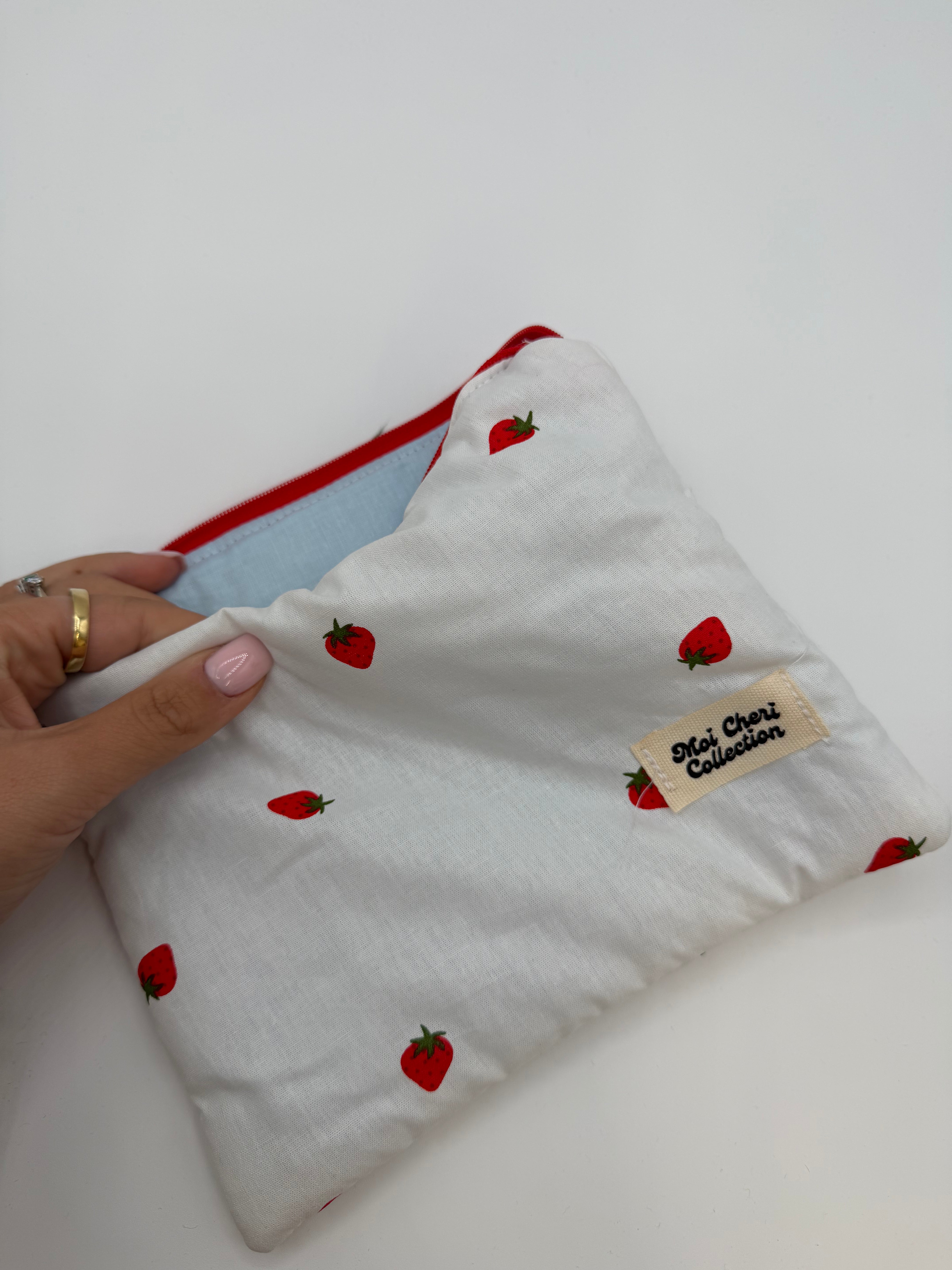 Soft case ready to ship - FLAT SIZE