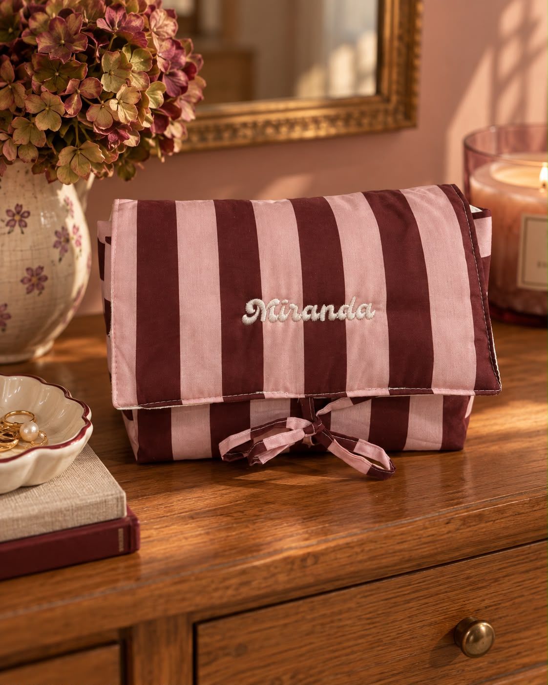 Bow Beauty Case